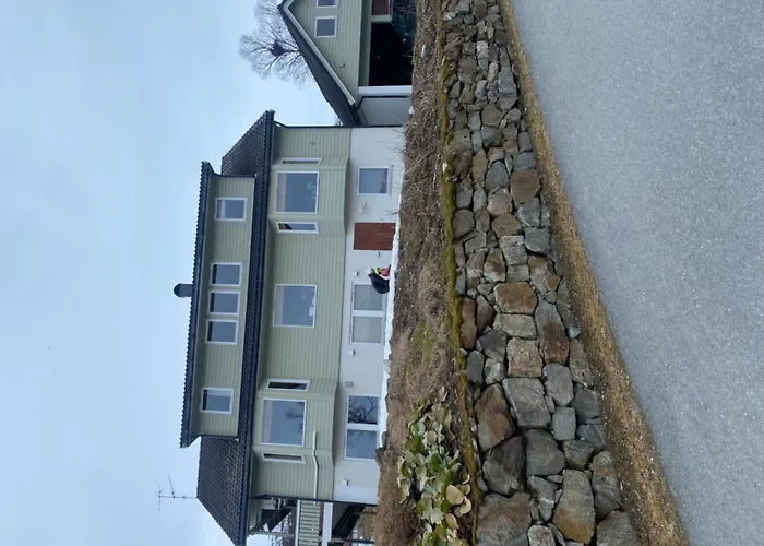 Cosy Apartment Near The Sea And Nature In Kaldfjorden